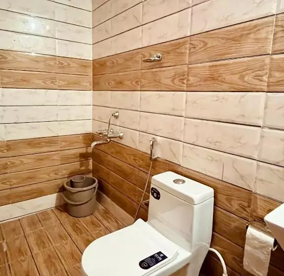 پانسیون Stay In Woods