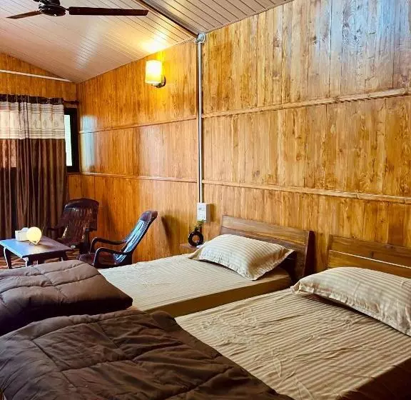 پانسیون Stay In Woods