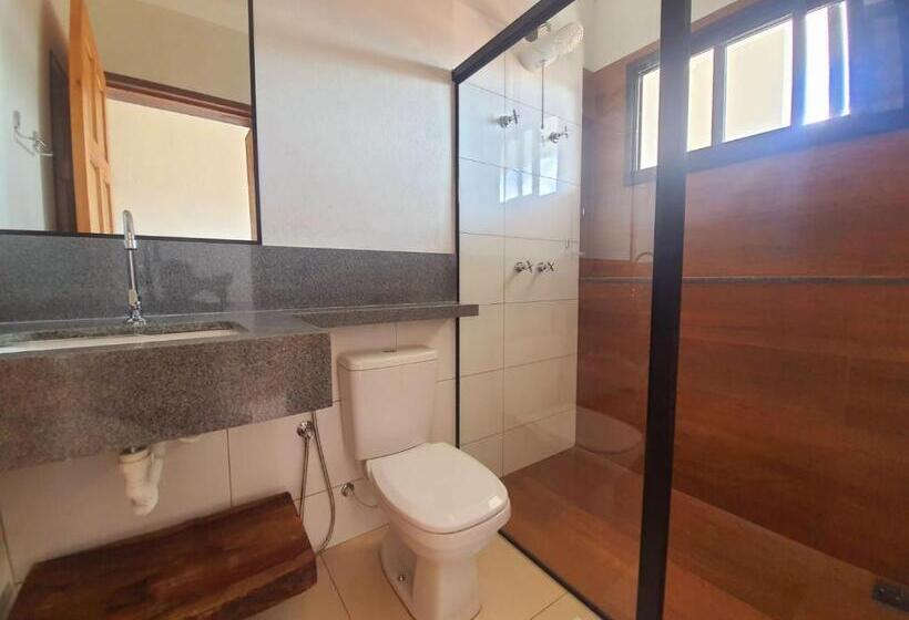 Pensjonat Suítes Capitólio Canastra