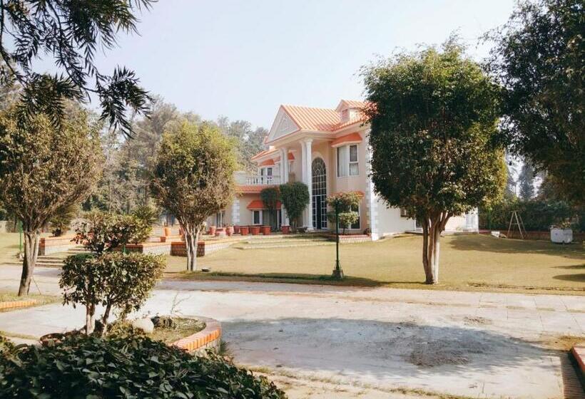 호텔 Green Orchid Farms I Swimming Pool I Wedding I Party I 87oo2o5865