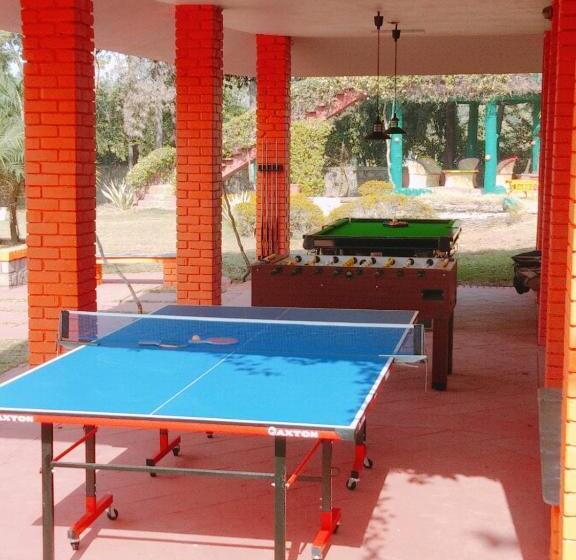 호텔 Green Orchid Farms I Swimming Pool I Wedding I Party I 87oo2o5865