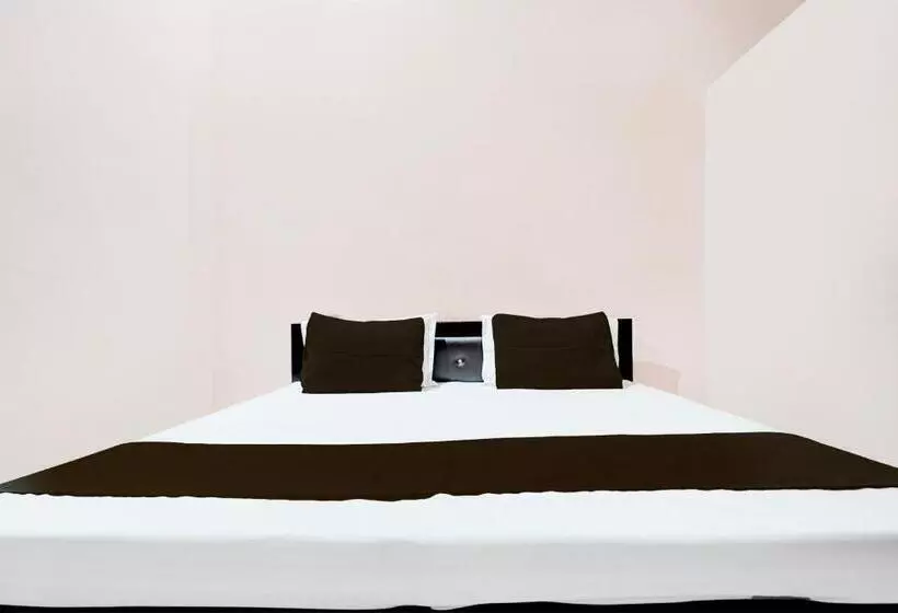 ホテル Spot On Guest House