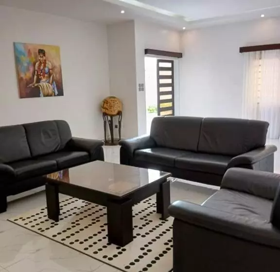پانسیون Maison Houefa Service Immobilier