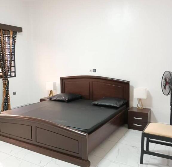 پانسیون Maison Houefa Service Immobilier