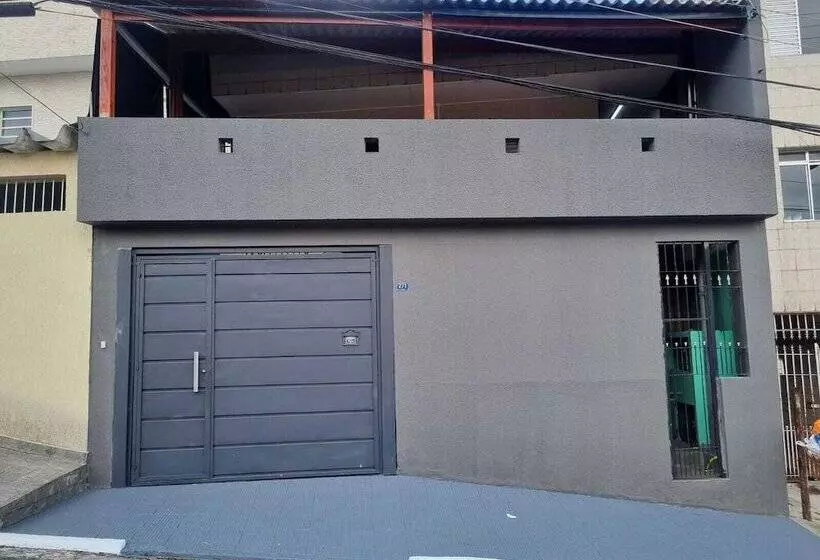 هتل Villa Fátima Hostel Gru