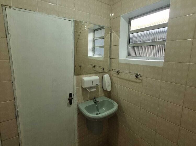 هتل Villa Fátima Hostel Gru