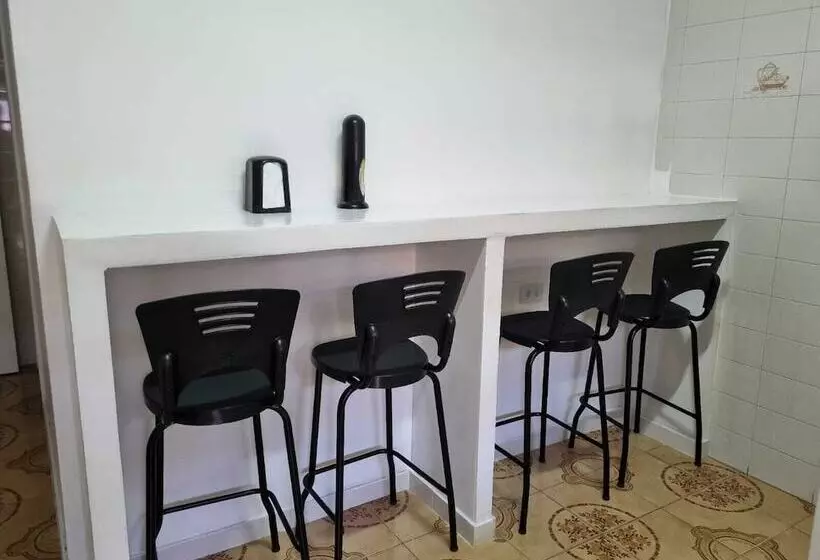 هتل Villa Fátima Hostel Gru