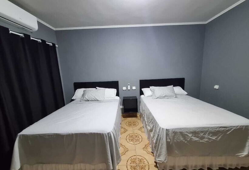 هتل Villa Fátima Hostel Gru