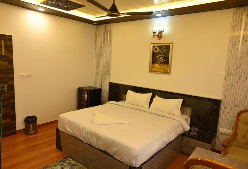 Raj Vilas Hotel & Resort