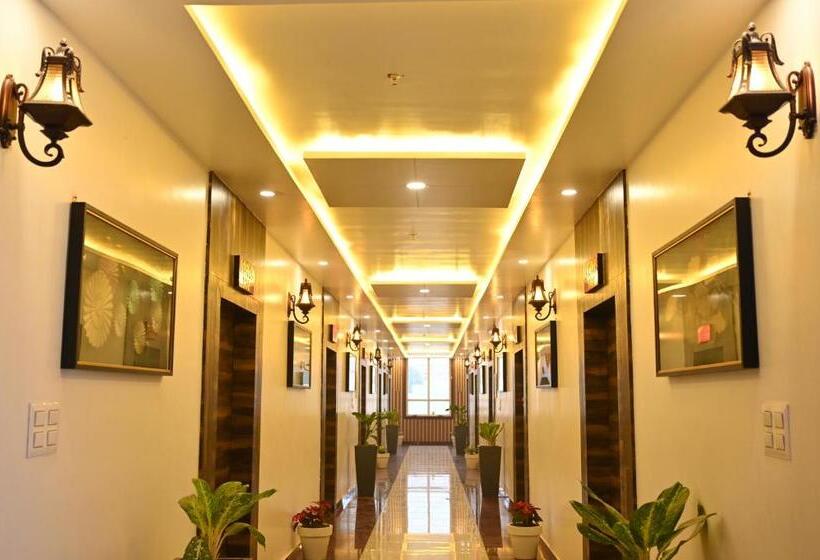 Raj Vilas Hotel & Resort