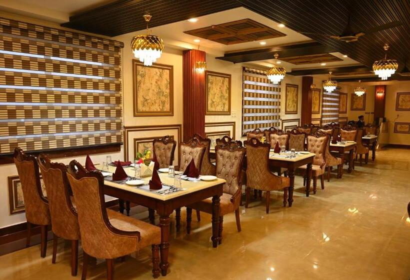 Raj Vilas Hotel & Resort