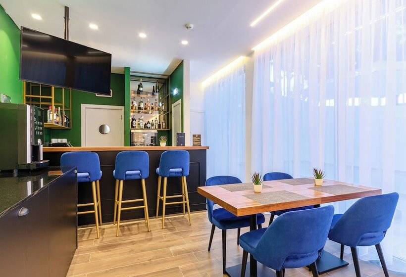 Отель 2m Boutique