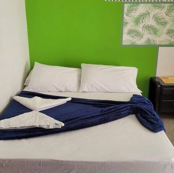 בית מלון כפרי La Avenida