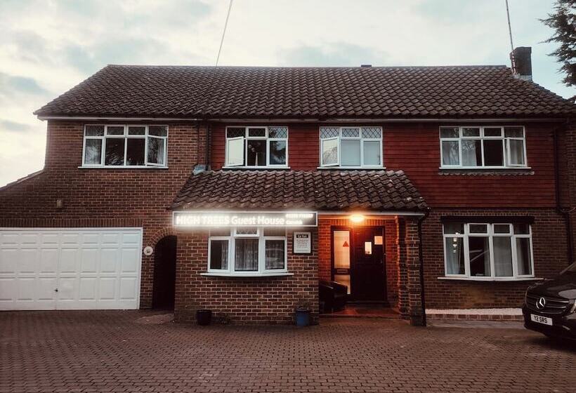 Pensione High Trees Guest House Gatwick