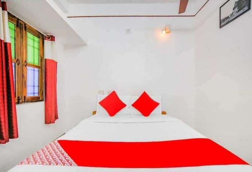 پانسیون La Belle Residency Near Auroville Beach