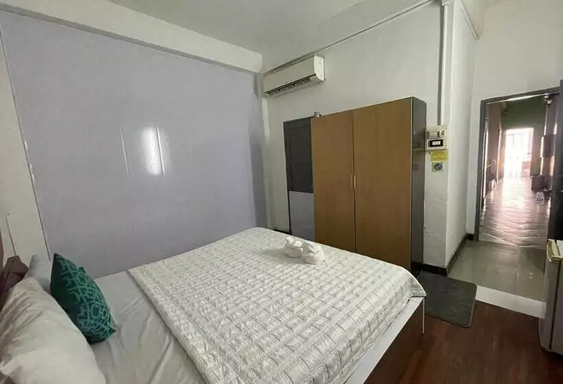 Vientiane Star Hotel B