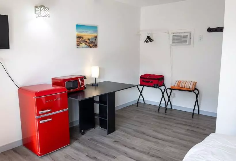 Hotelli Shore Vista Lodge