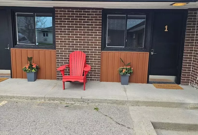 Hotelli Shore Vista Lodge