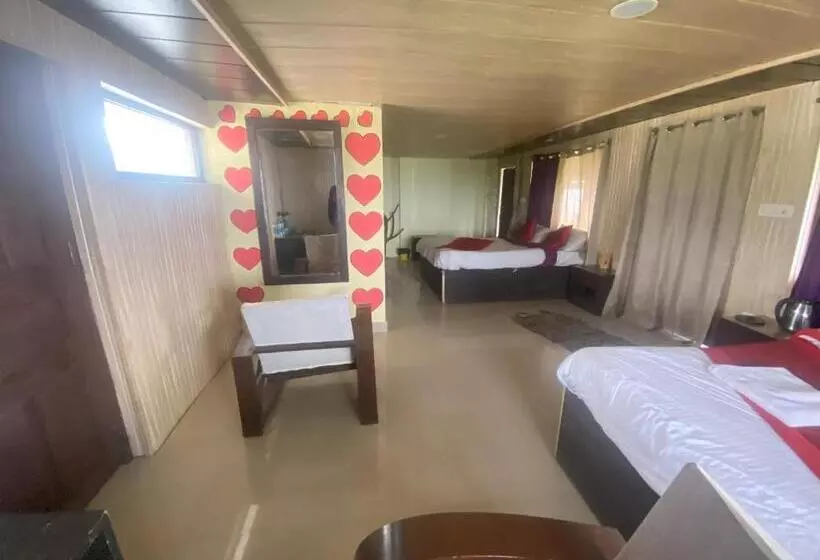 ペンション Himadrii Paradise Home Stay