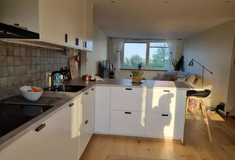 تختخواب و صبحانه Doktor Forselius Gata 16, The Pink Room