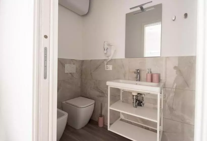 پانسیون Annita S Rooms