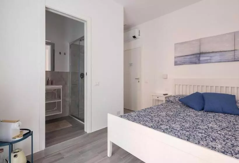 پانسیون Annita S Rooms