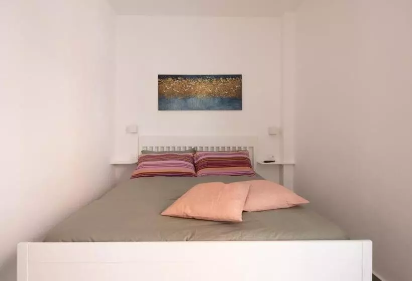 پانسیون Annita S Rooms