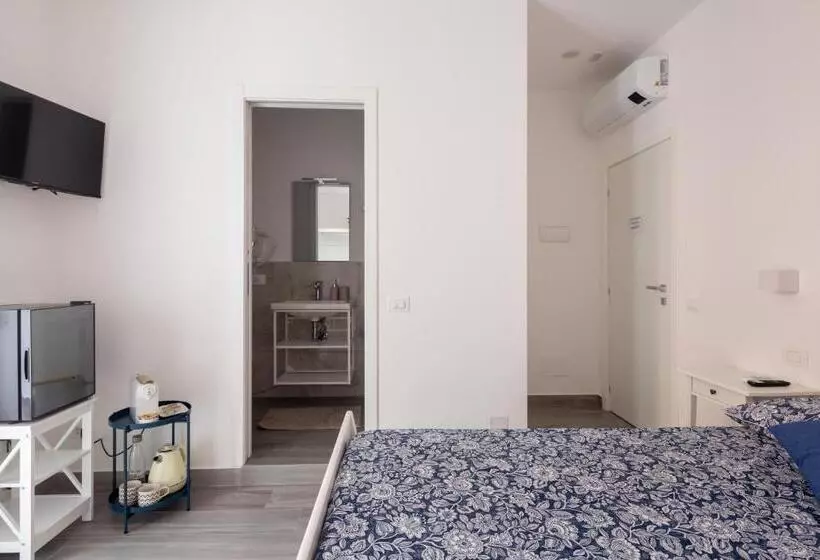 پانسیون Annita S Rooms