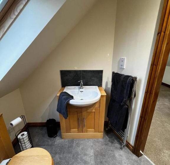 민박 Tewit Castle Adventures