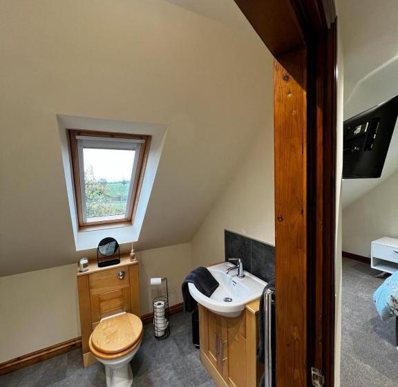 민박 Tewit Castle Adventures