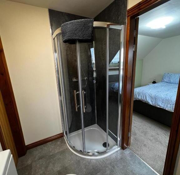 민박 Tewit Castle Adventures