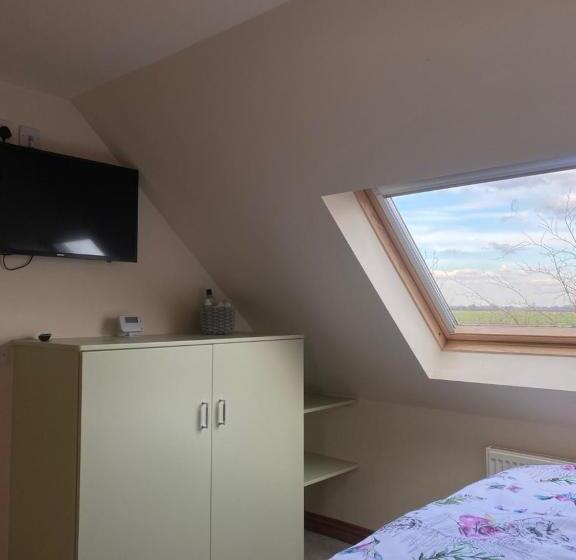 민박 Tewit Castle Adventures