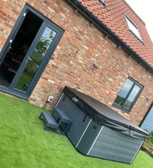 민박 Tewit Castle Adventures