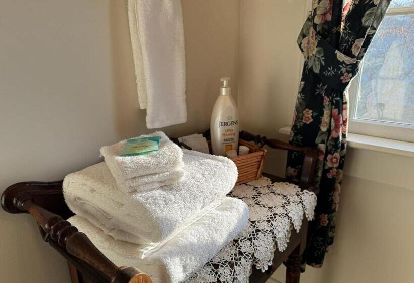 مبيت وإفطار The Wen Inn