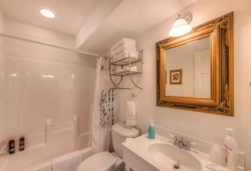 Aamiaismajoitus (B&B) The Wen Inn