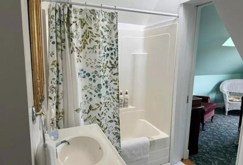 Aamiaismajoitus (B&B) The Wen Inn