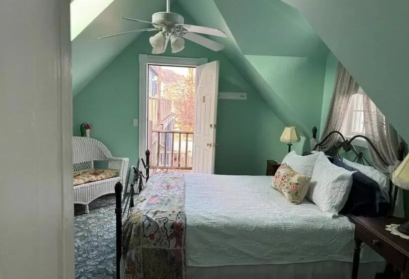 Aamiaismajoitus (B&B) The Wen Inn