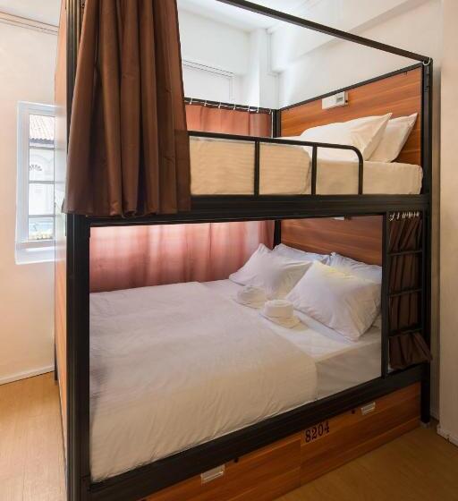 7 Wonders Hostel At Upper Dickson