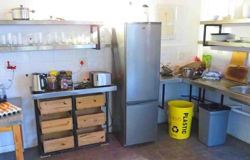 Alternative Space B & B