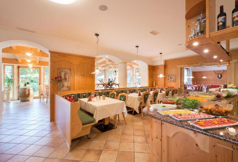 Apparthotel Germania