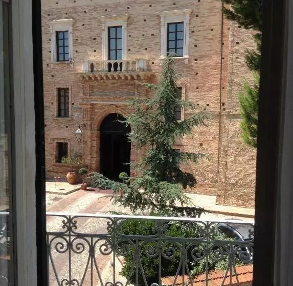 B&b Lauretum