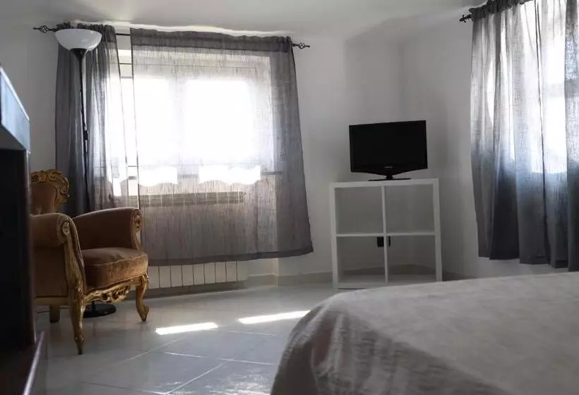 B&b Privileged