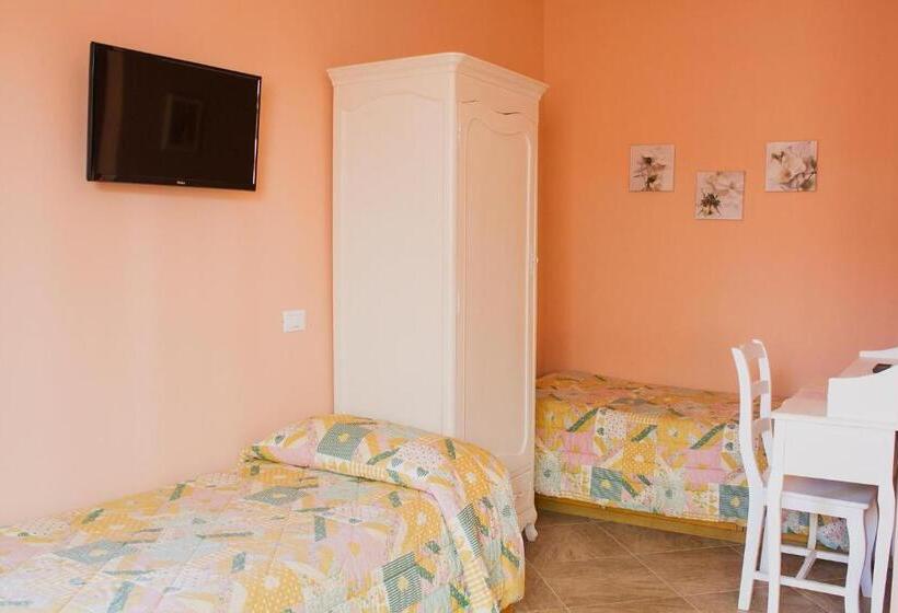 Bed and Breakfast La Papaya