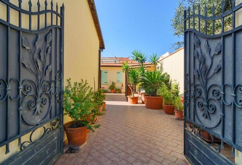 Bed and Breakfast La Papaya