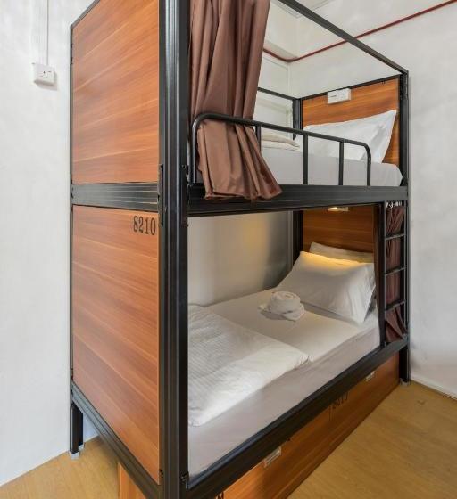 7 Wonders Hostel At Upper Dickson