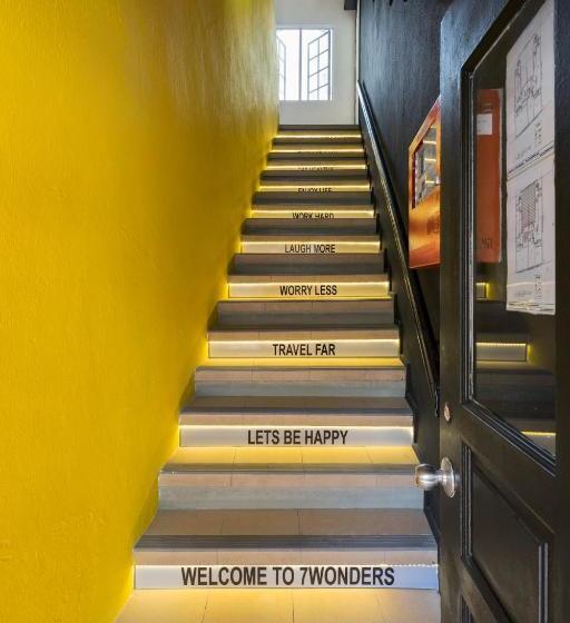 7 Wonders Hostel At Upper Dickson