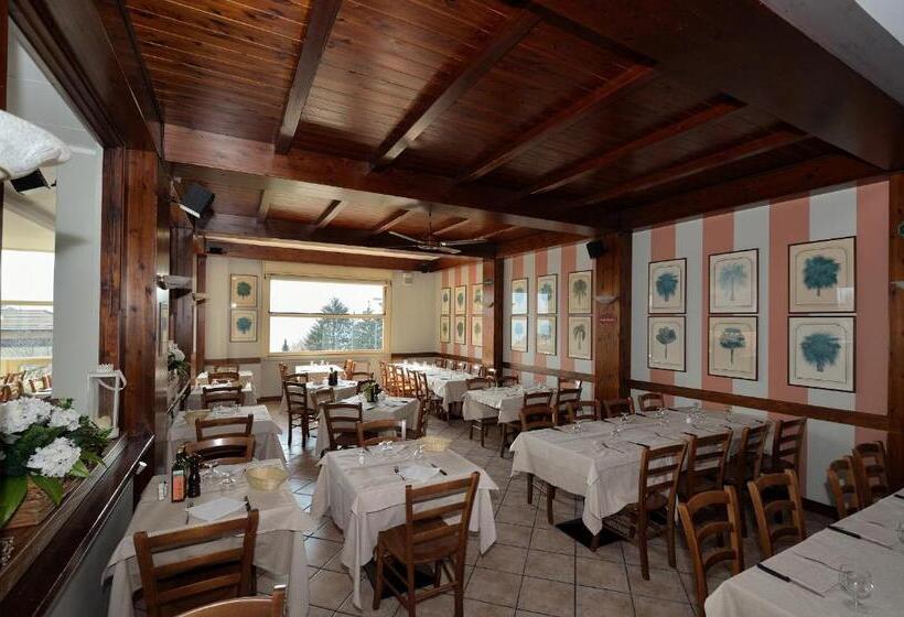 בית מלון כפרי Albergo Della Torre