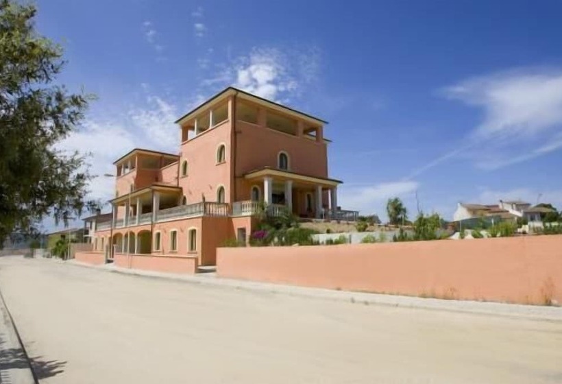 ホテル La Madonnina