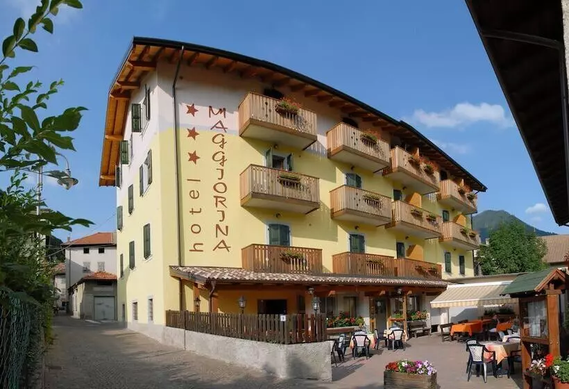 Hotelli Albergo Maggiorina