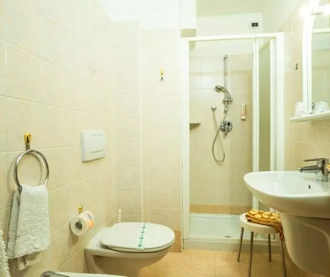 Hotelli Albergo Maggiorina